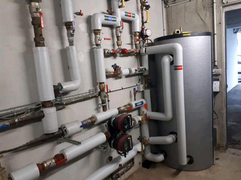 Elorn Plomberie chauffage intervention secteur public tertiaire Bretagne